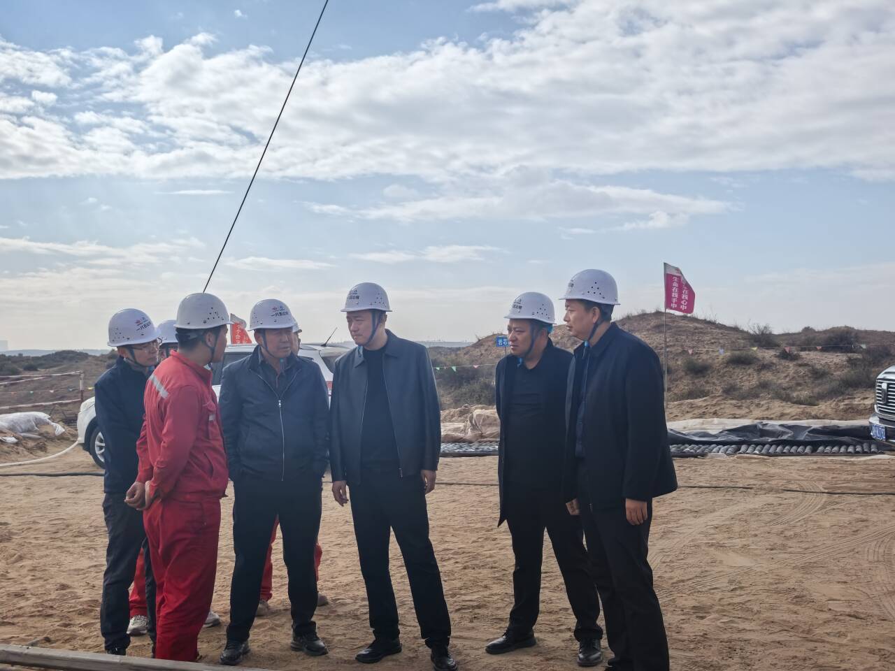 041762245648565761.jpeg aa10b598a3fc81c3afd79c128af499a8_720.jpg