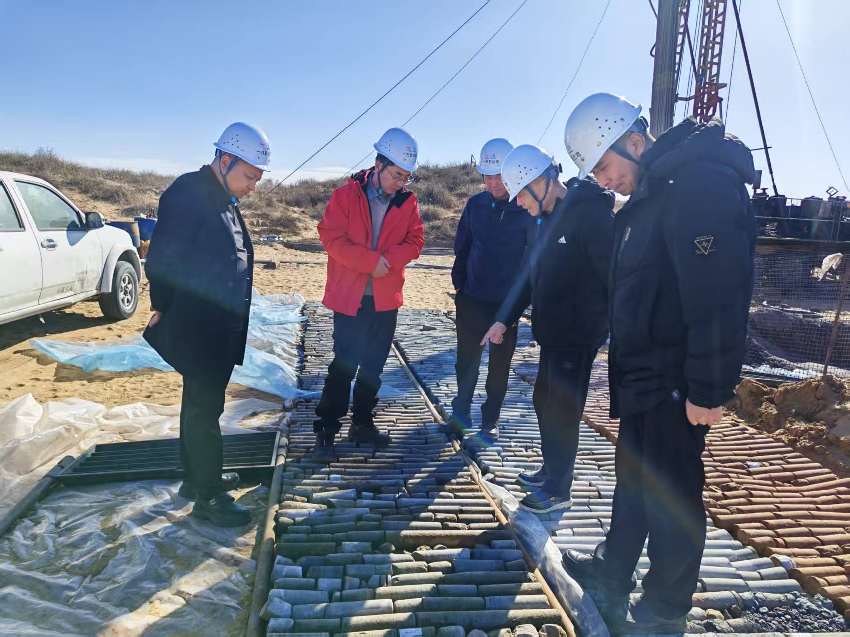 251764059958986315.jpeg 54d6d4d0c09a45795b21f64f601d24b7.jpg